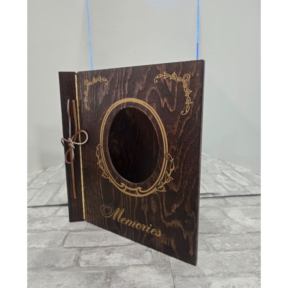 Vintage Wood Covered Photo Album Memories 14" Brown Mr. Man 1983 Empty